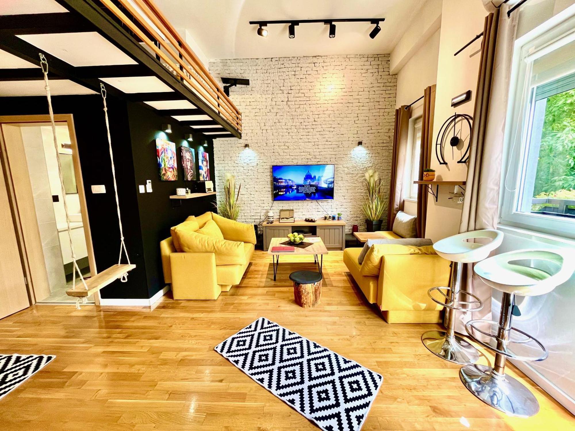 Lifestyle Gallery Apartment Skopje Zewnętrze zdjęcie